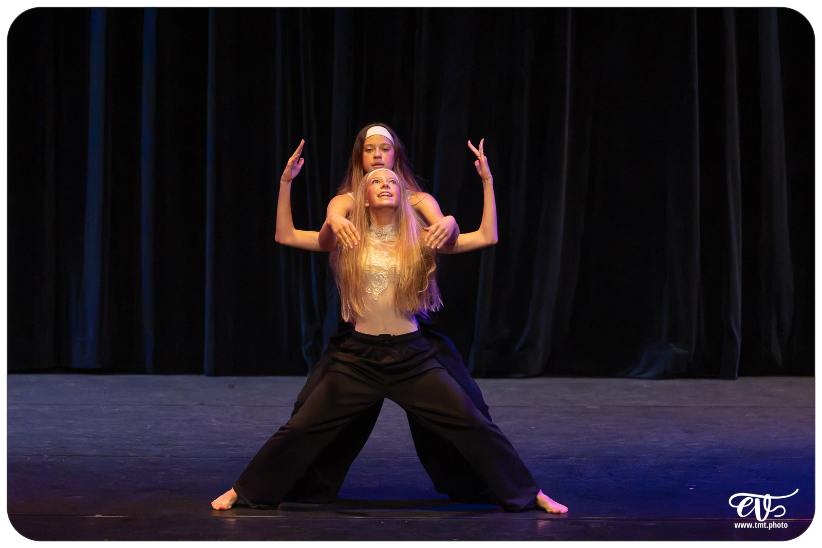 ECOLE DE DANSE CÉCILE ADAMOW